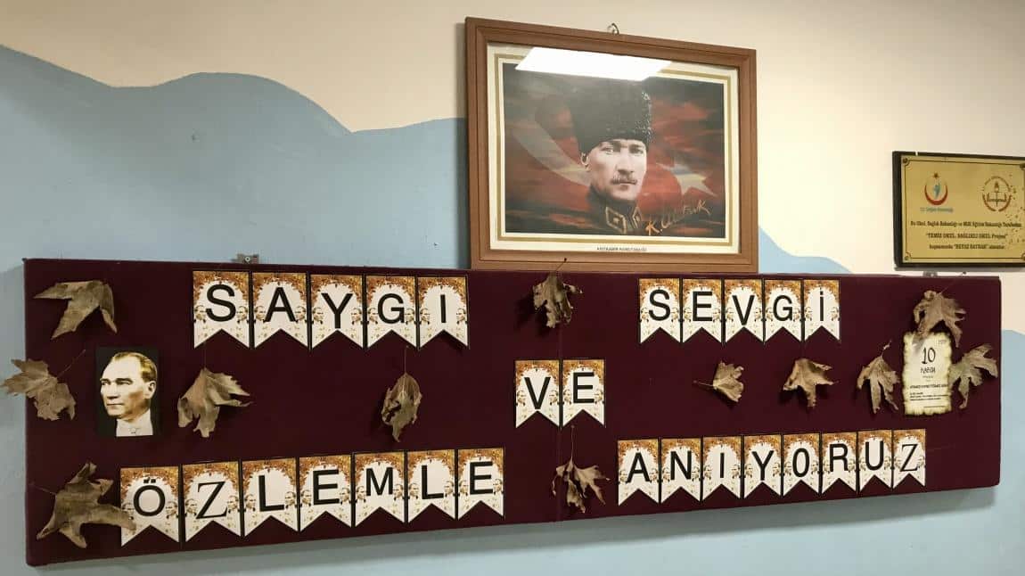 Cumhuriyetimizin kurucusu Ulu Önder Mustafa Kemal Atatürk'ü saygı, sevgi ve özlemle anıyoruz...